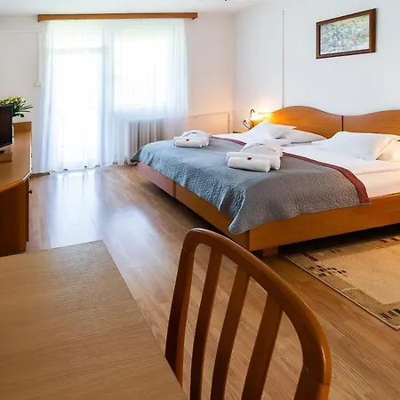 Hotel Napfeny 3*