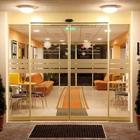 Napfeny Hotel 3*