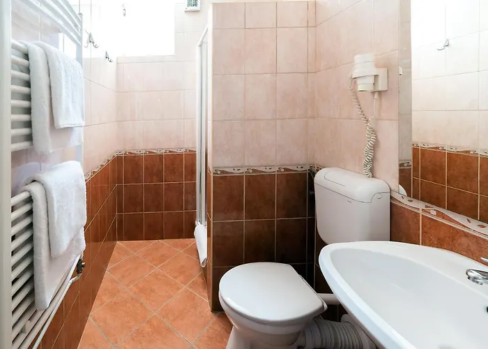 ホテル Napfeny ザラカロシュ