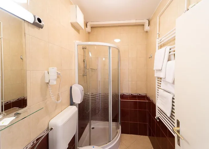 Napfeny ザラカロシュ