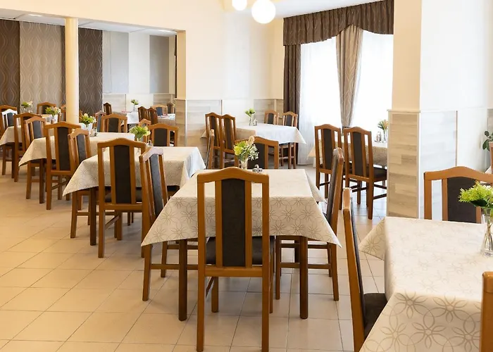 Napfeny ホテル ザラカロシュ