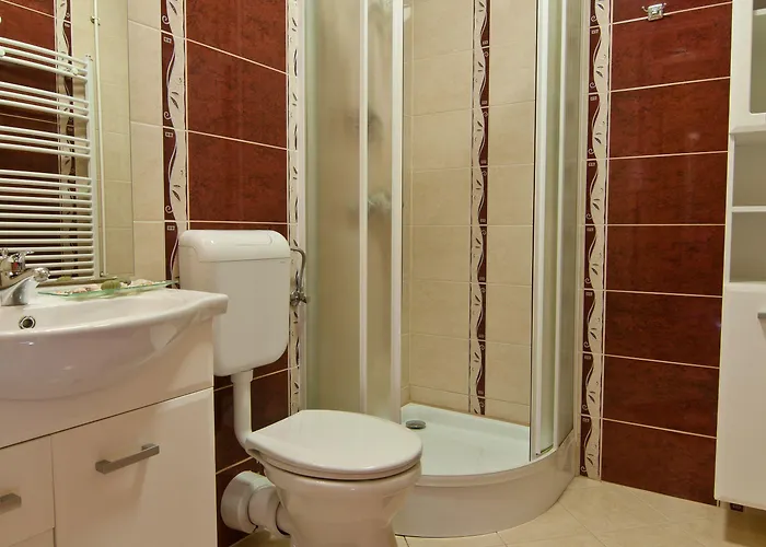 ホテル Napfeny 3*