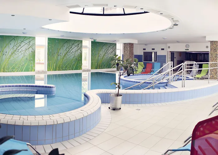 Napfeny ホテル ザラカロシュ