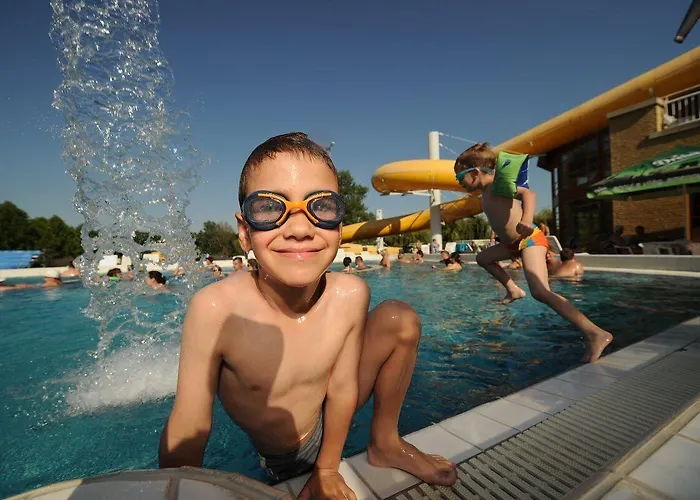 Napfeny ザラカロシュ